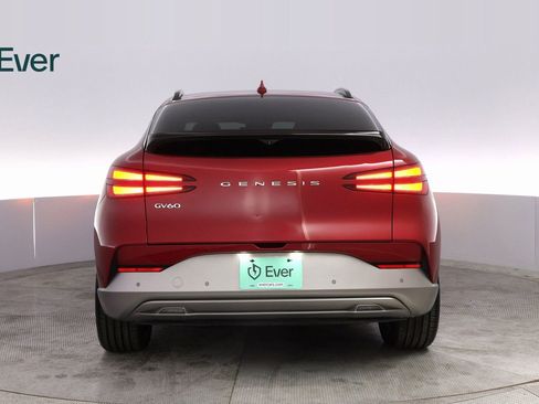 Used 2023 Genesis GV60 Performance image 13