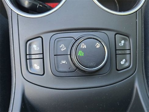 Used 2021 GMC Terrain SLT image 19