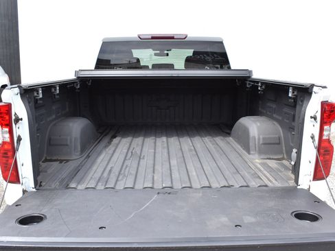 Used 2020 Chevrolet Silverado 1500 W/T w/ WT Value Package AWD/4WD image 40
