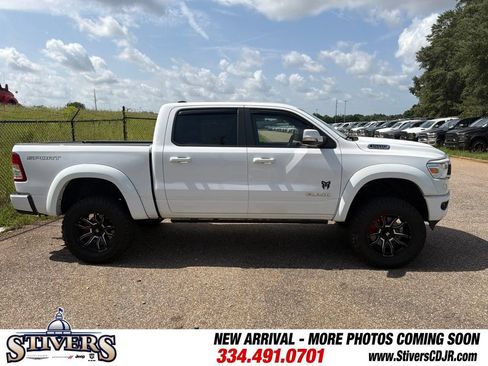 Used 2022 RAM 1500 Big Horn AWD/4WD image 14