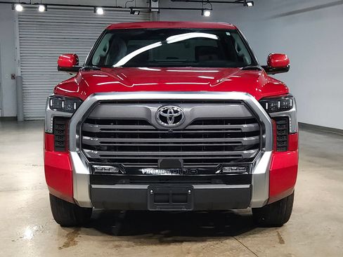 Used 2024 Toyota Tundra Limited AWD/4WD image 2