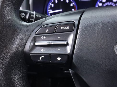 Used 2022 Hyundai Kona SE AWD/4WD image 12