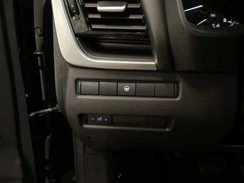 Used 2021 Nissan Rogue SV AWD/4WD image 23