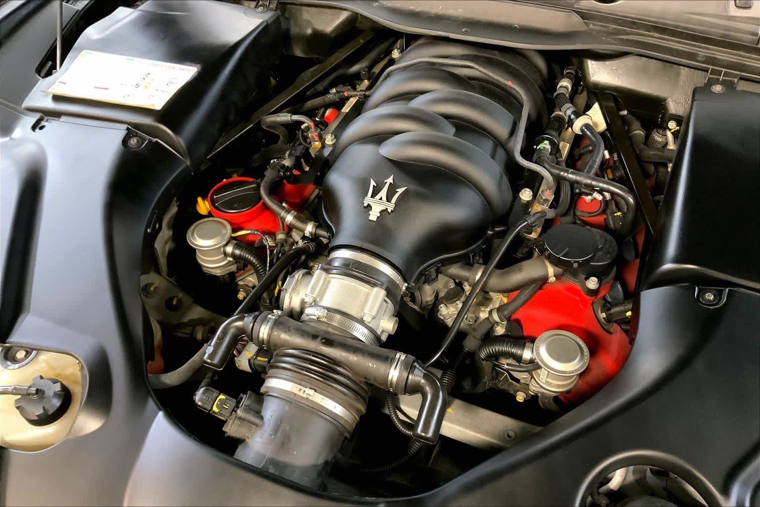 Used 2018 Maserati GranTurismo Sport RWD image 31