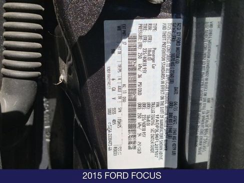 Used 2015 Ford Focus ST w/ Equipment Group 402A FWD image 28