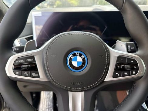 New 2026 BMW X5 xDrive50e w/ Executive Package AWD/4WD image 33