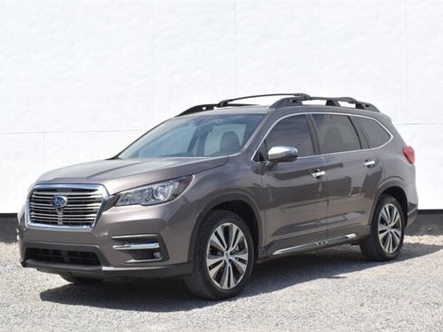 Used 2022 Subaru Ascent Touring AWD/4WD image 8