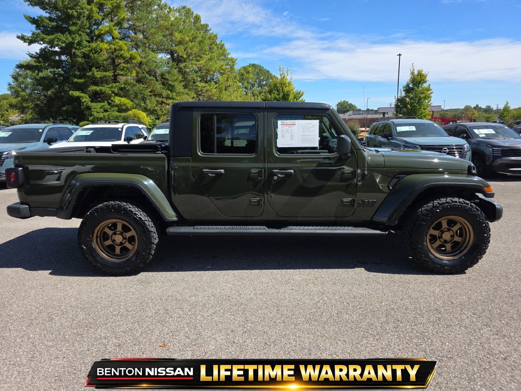 Used 2022 Jeep Gladiator Sport AWD/4WD image 13