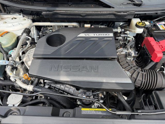 Used 2023 Nissan Rogue SV FWD image 17