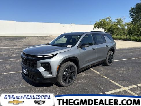 New 2026 Chevrolet Traverse RS w/ LPO, Floor Liner Package AWD/4WD image 1