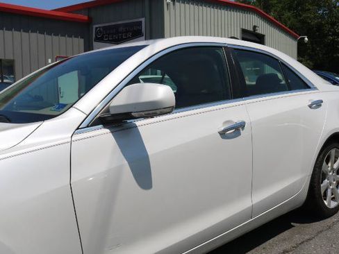 Used 2016 Cadillac ATS Luxury RWD image 4