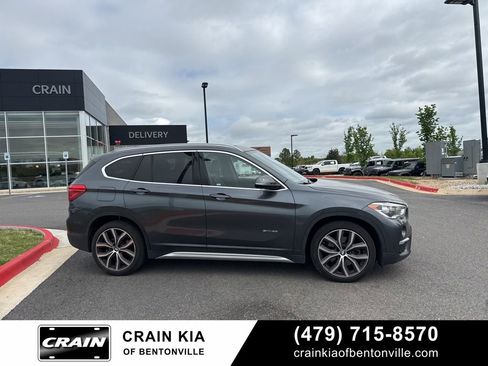 Used 2017 BMW X1 sDrive28i FWD image 4