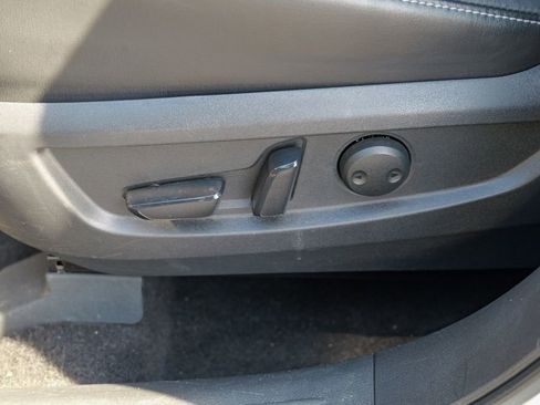 Used 2020 INFINITI QX50 Essential w/ Edition 30 Package image 22