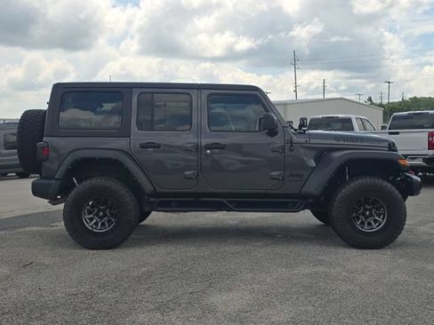Used 2021 Jeep Wrangler Unlimited Sport AWD/4WD image 6