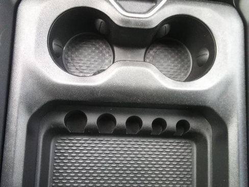 Used 2024 RAM 1500 Big Horn image 18