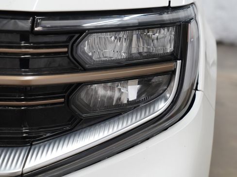 Used 2025 Ford Expedition King Ranch AWD/4WD image 14