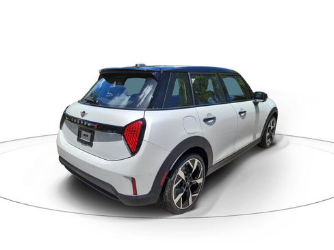 New 2026 MINI Cooper S image 4