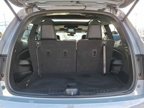 Used 2022 Honda Pilot Black Edition image 29