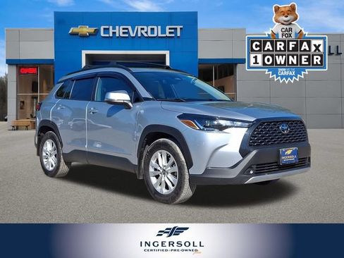 Used 2023 Toyota Corolla Cross LE w/ Moonroof Package AWD/4WD image 1