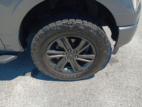 Used 2022 Ford F150 XLT w/ Equipment Group 302A High AWD/4WD image 9