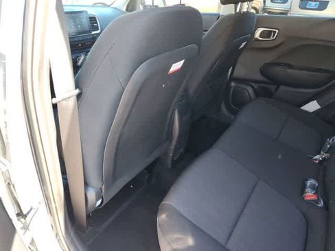 New 2026 Hyundai Venue SE image 16