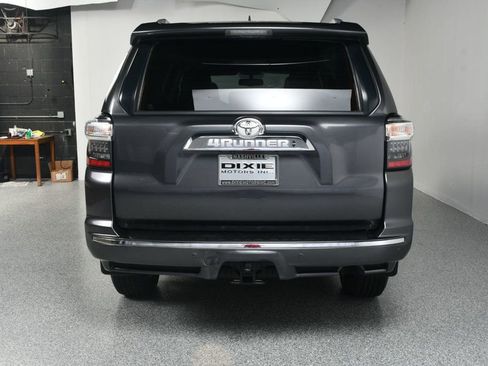 Used 2015 Toyota 4Runner Limited AWD/4WD image 10