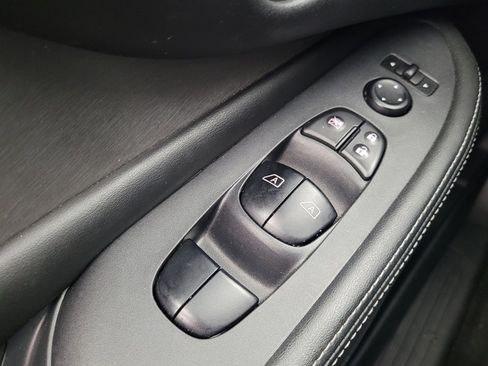 Used 2020 Nissan Murano SV FWD image 27