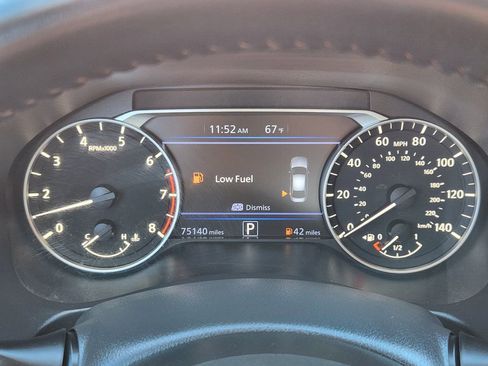 Used 2019 Nissan Altima 2.5 SR w/ SR Premium Package image 18