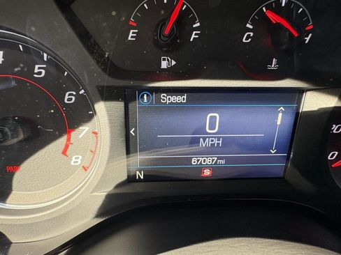 Used 2019 Chevrolet Camaro LT image 25