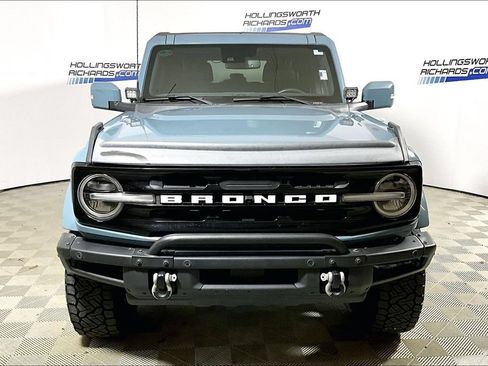 Used 2022 Ford Bronco Outer Banks AWD/4WD image 2