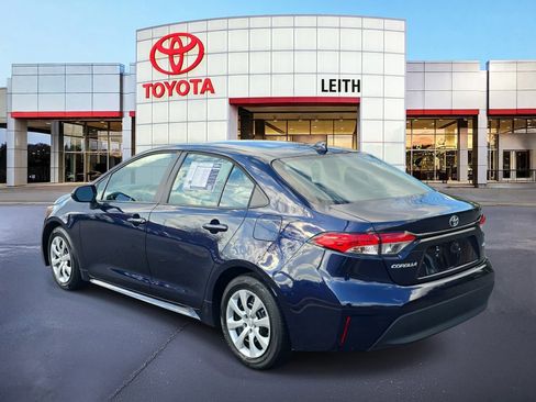 Used 2023 Toyota Corolla LE image 7