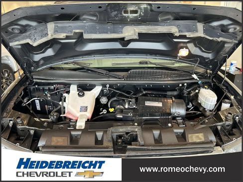 Used 2019 GMC Savana 2500 Extended w/ Communications Package RWD image 9