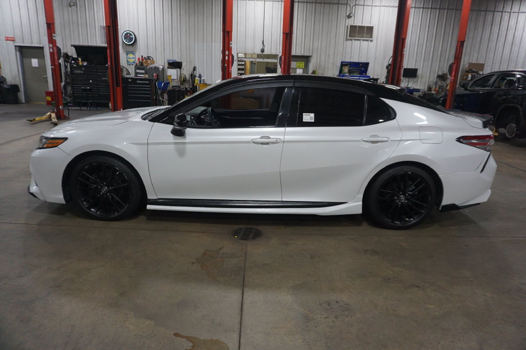 Used 2019 Toyota Camry XSE w/ Navigation Package FWD image 20