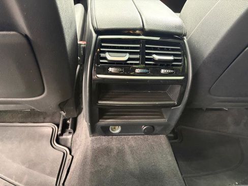 Used 2017 BMW 540i RWD image 35