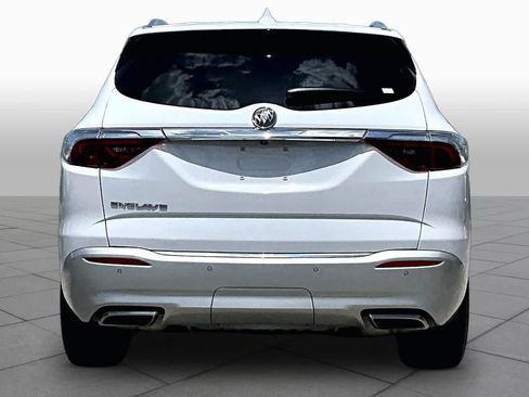 Used 2023 Buick Enclave Essence FWD image 5