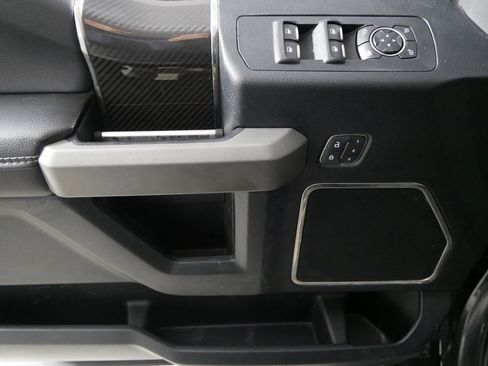 Used 2019 Ford F150 Raptor w/ Equipment Group 802A Luxury image 19