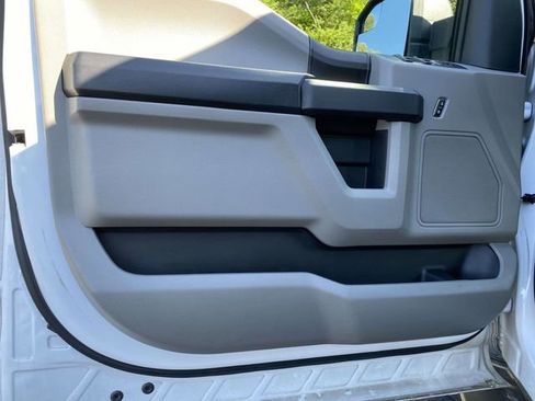 Certified 2019 Ford F150 XL w/ Equipment Group 101A Mid AWD/4WD image 17