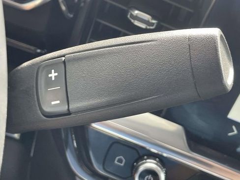 Certified 2025 GMC Sierra 2500 SLT w/ SLT Convenience Package image 26