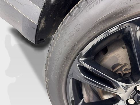 Used 2022 Land Rover Range Rover Velar R-Dynamic S image 79