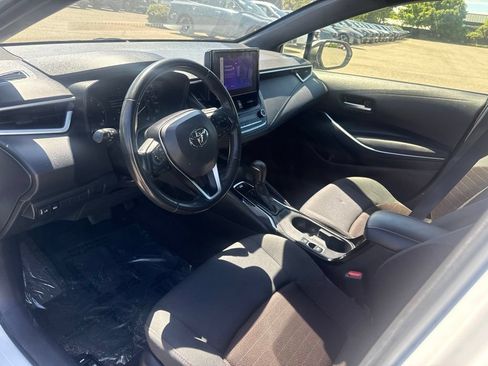 Used 2024 Toyota Corolla SE w/ SE Premium Package FWD image 8