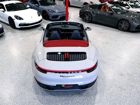 Used 2024 Porsche 911 Carrera 4S AWD/4WD image 18