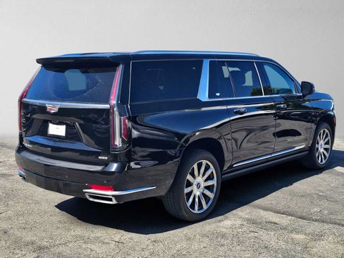 Certified 2024 Cadillac Escalade ESV Premium Luxury Platinum AWD/4WD image 3