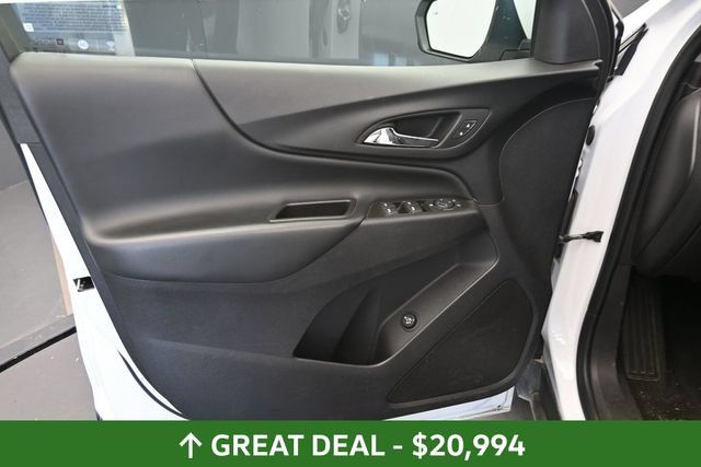 Used 2024 Chevrolet Equinox LT AWD/4WD image 19