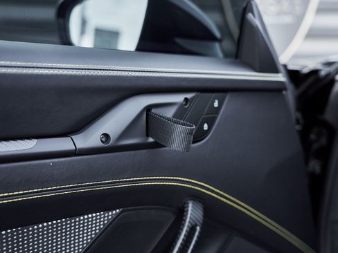 Used 2024 Porsche 911 GT3 RS w/ Weissach Package image 35