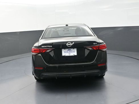 Used 2024 Nissan Sentra SV FWD image 9