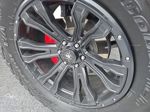 Used 2022 Ford F150 XLT w/ Equipment Group 302A High image 9