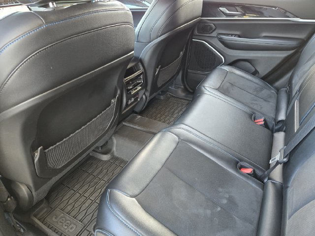 Used 2023 Jeep Grand Cherokee Trailhawk w/ Advanced Protech Group II AWD/4WD image 33