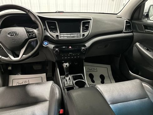 Used 2017 Hyundai Tucson Limited AWD/4WD image 12
