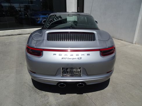 Used 2017 Porsche 911 Targa 4S AWD/4WD image 6