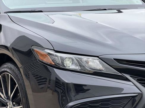 Used 2023 Toyota Camry SE FWD image 12